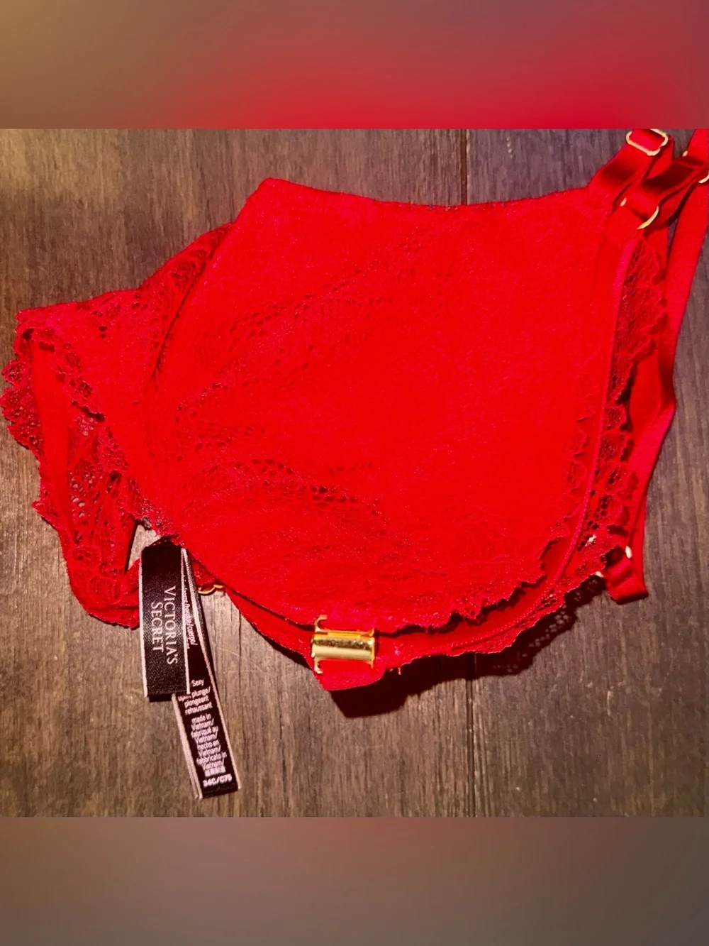 Victoria’s Secret Very Sexy Uplift Plunge Bra 34C Red Lace Front Close Racerback